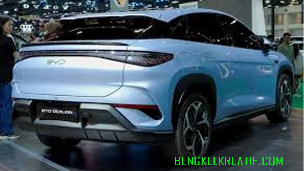 BYD Sealion 7